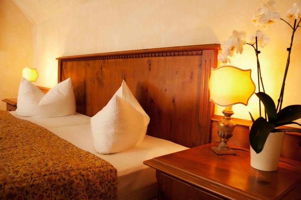 Landgasthof & Hotel Jagdhof 슈트랄준트 객실 사진