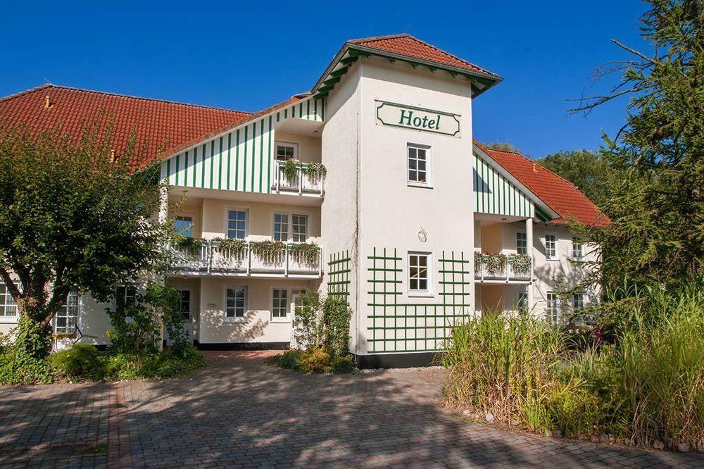 Landgasthof & Hotel Jagdhof 슈트랄준트 외부 사진