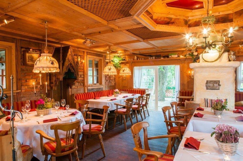 Landgasthof & Hotel Jagdhof 슈트랄준트 외부 사진