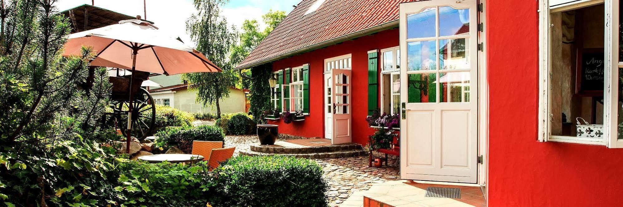 Landgasthof & Hotel Jagdhof 슈트랄준트 외부 사진